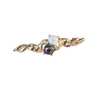 Vintage Elegant Gold and Black Pearl Brooch Pin